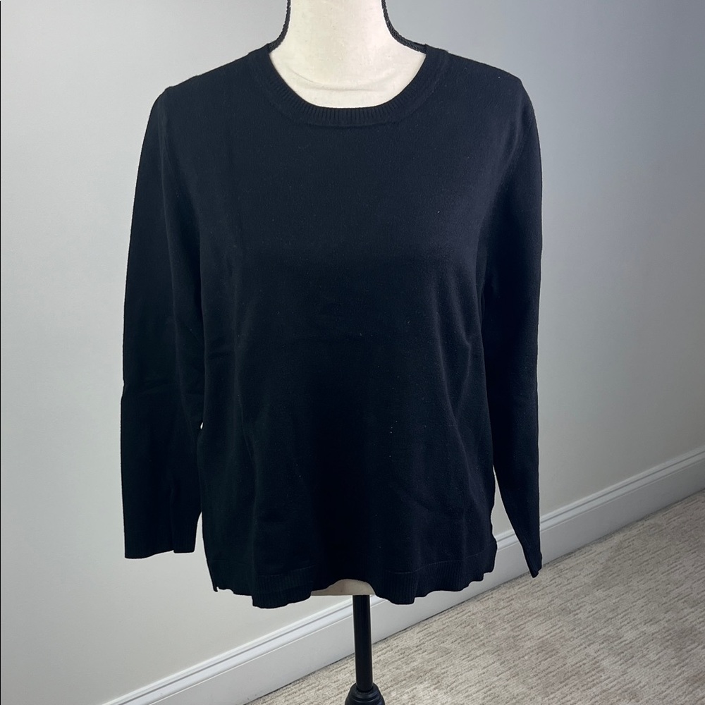 525 America Black Crewneck Sweater Women’s XL Lightweight Rayon Blend Knit